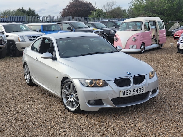 Used BMW 3 Series 2009 for sale - 70647073: Photo 1