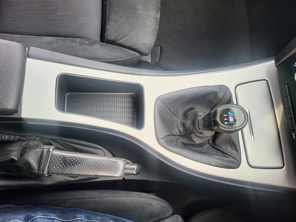 Used BMW 3 Series 2009 for sale - 70647073: Photo 22