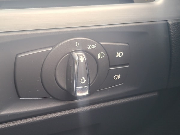 Used BMW 3 Series 2009 for sale - 70647073: Photo 23