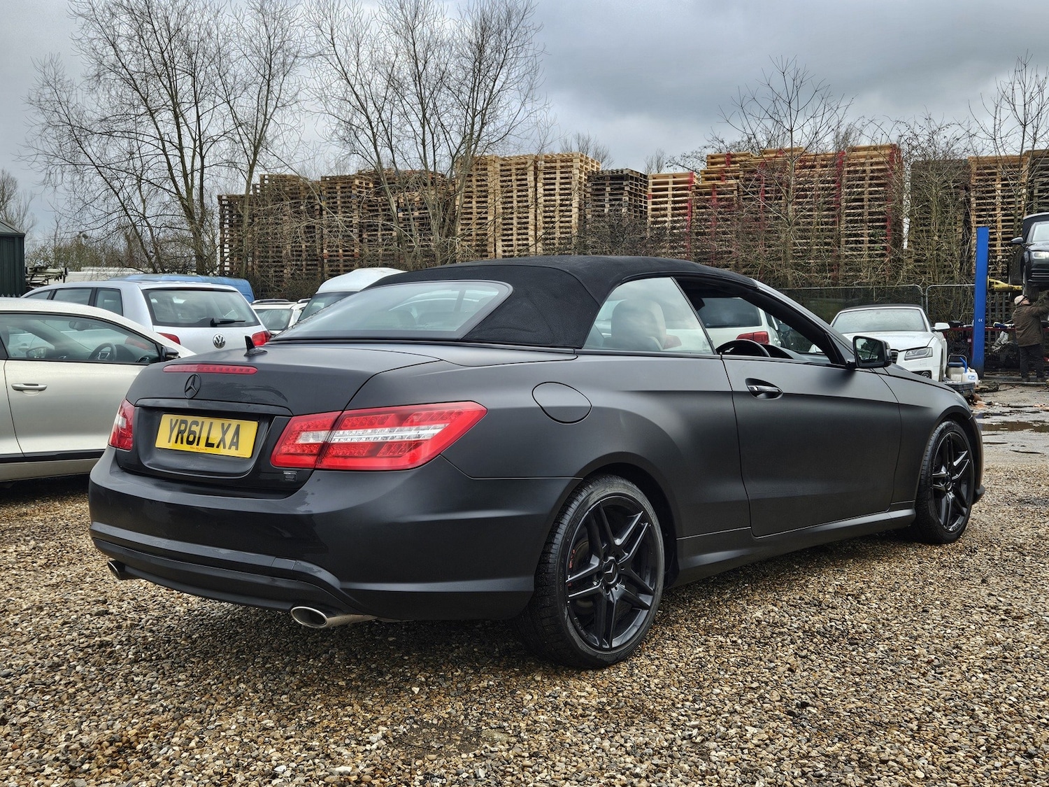 Used Mercedes-Benz E Class 2011 for sale - 77607006: Photo 23