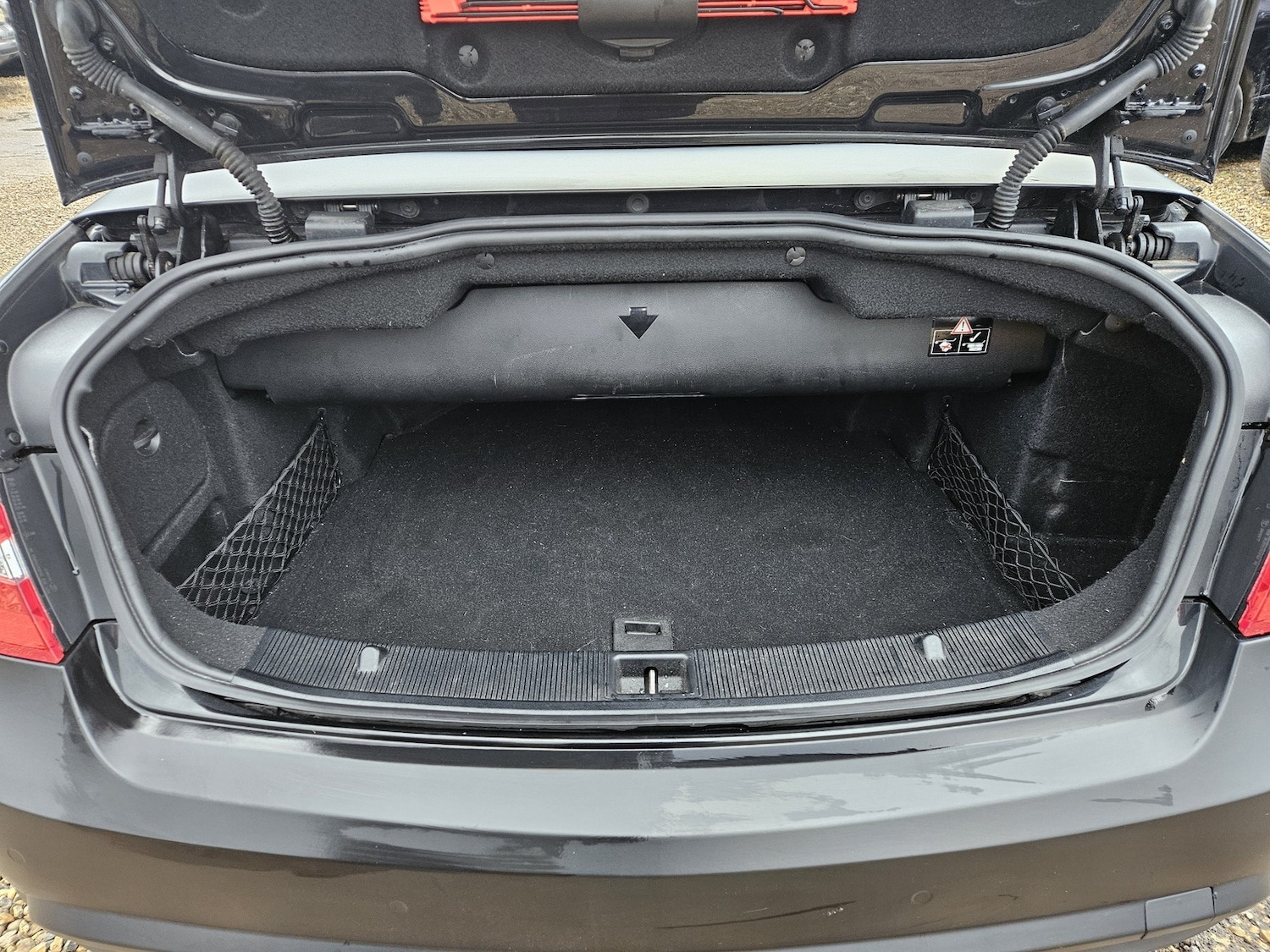 Used Mercedes-Benz E Class 2011 for sale - 77607006: Photo 29