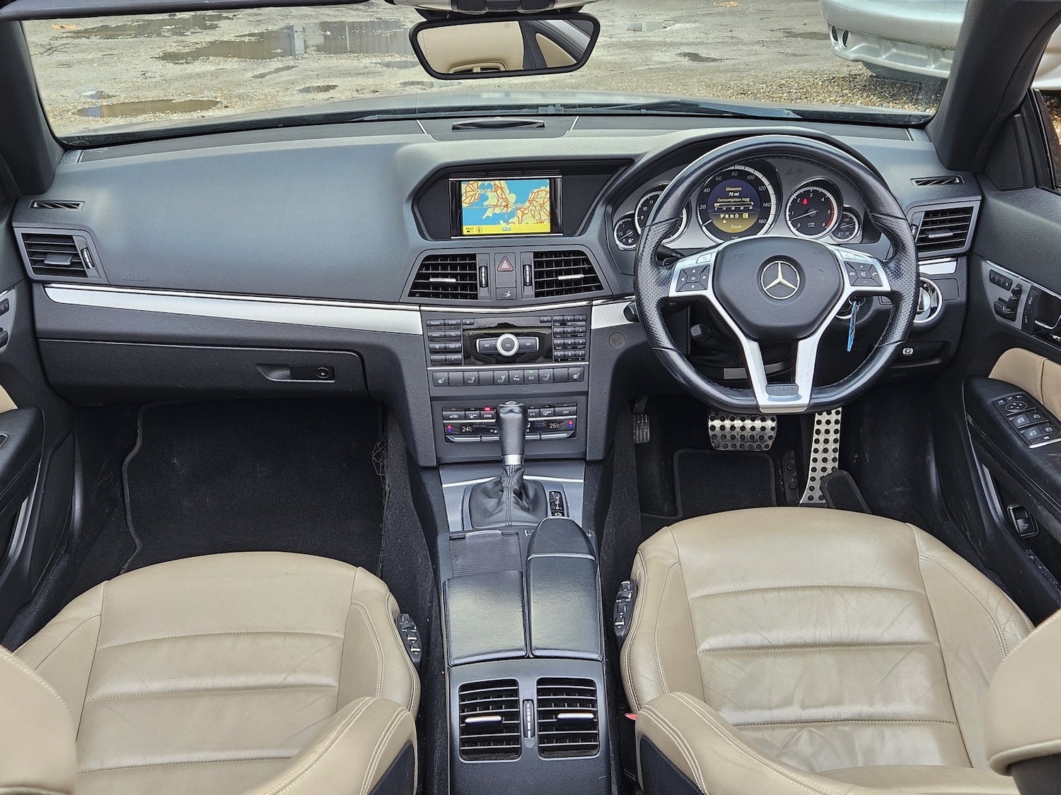 Used Mercedes-Benz E Class 2011 for sale - 77607006: Photo 9