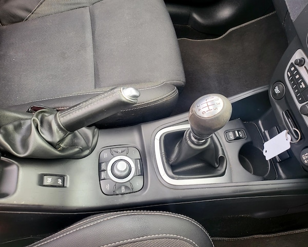 Used Renault Megane 2010 for sale - 64215951: Photo 16