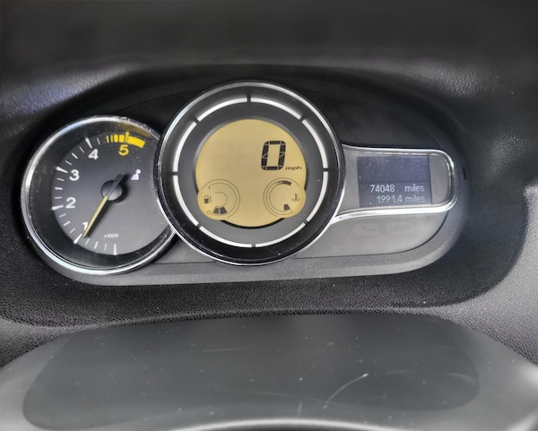 Used Renault Megane 2010 for sale - 64215951: Photo 34