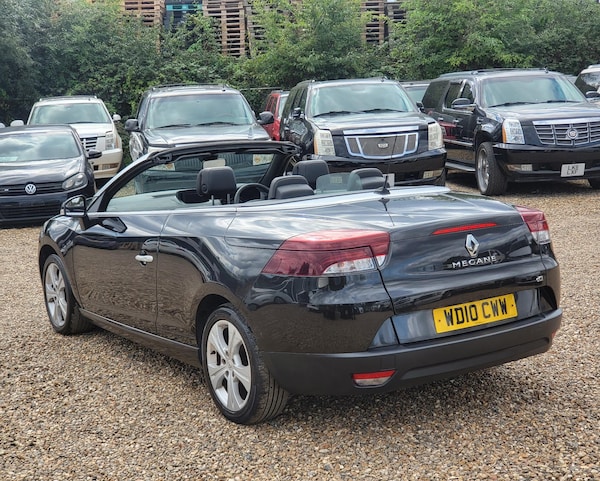 Used Renault Megane 2010 for sale - 64215951: Photo 5