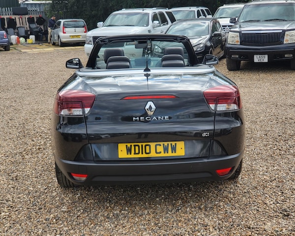 Used Renault Megane 2010 for sale - 64215951: Photo 6