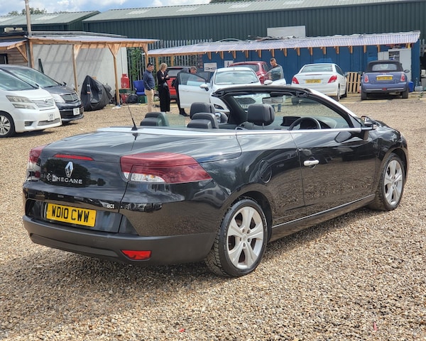 Used Renault Megane 2010 for sale - 64215951: Photo 7