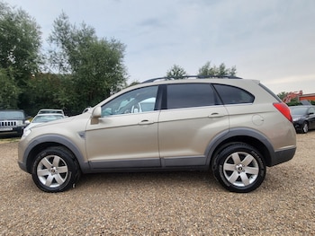 Used Chevrolet Captiva 2011 for sale - 75587058: Photo