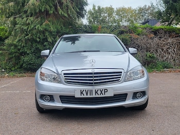 Used Mercedes-Benz C Class 2011 for sale - 76255181: Photo 2