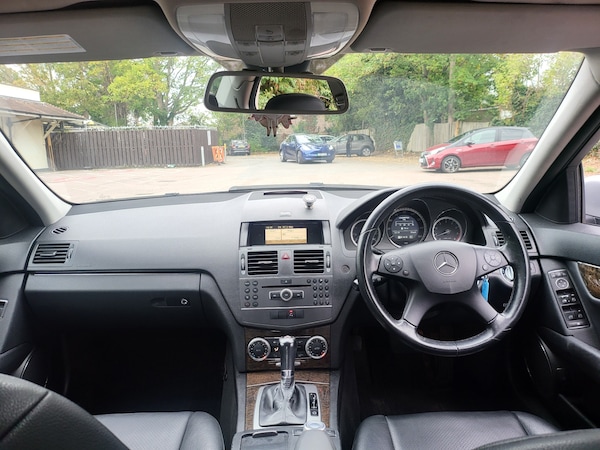 Used Mercedes-Benz C Class 2011 for sale - 76255181: Photo 9