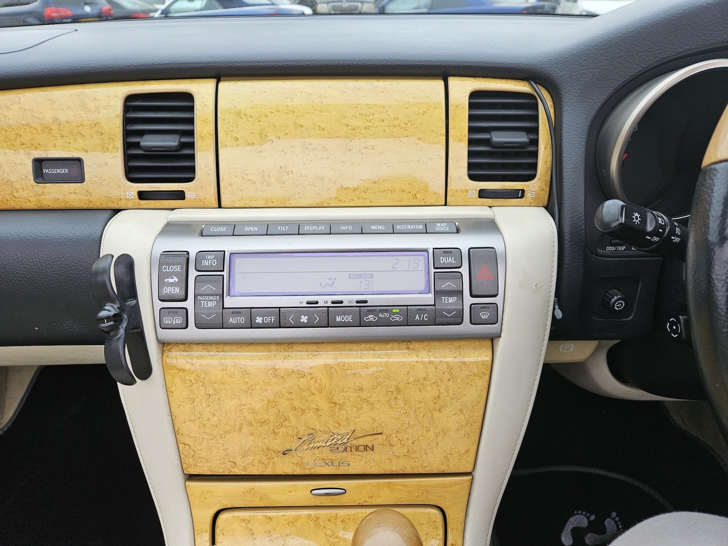 Used Lexus SC 2004 for sale - 78000655: Photo 15