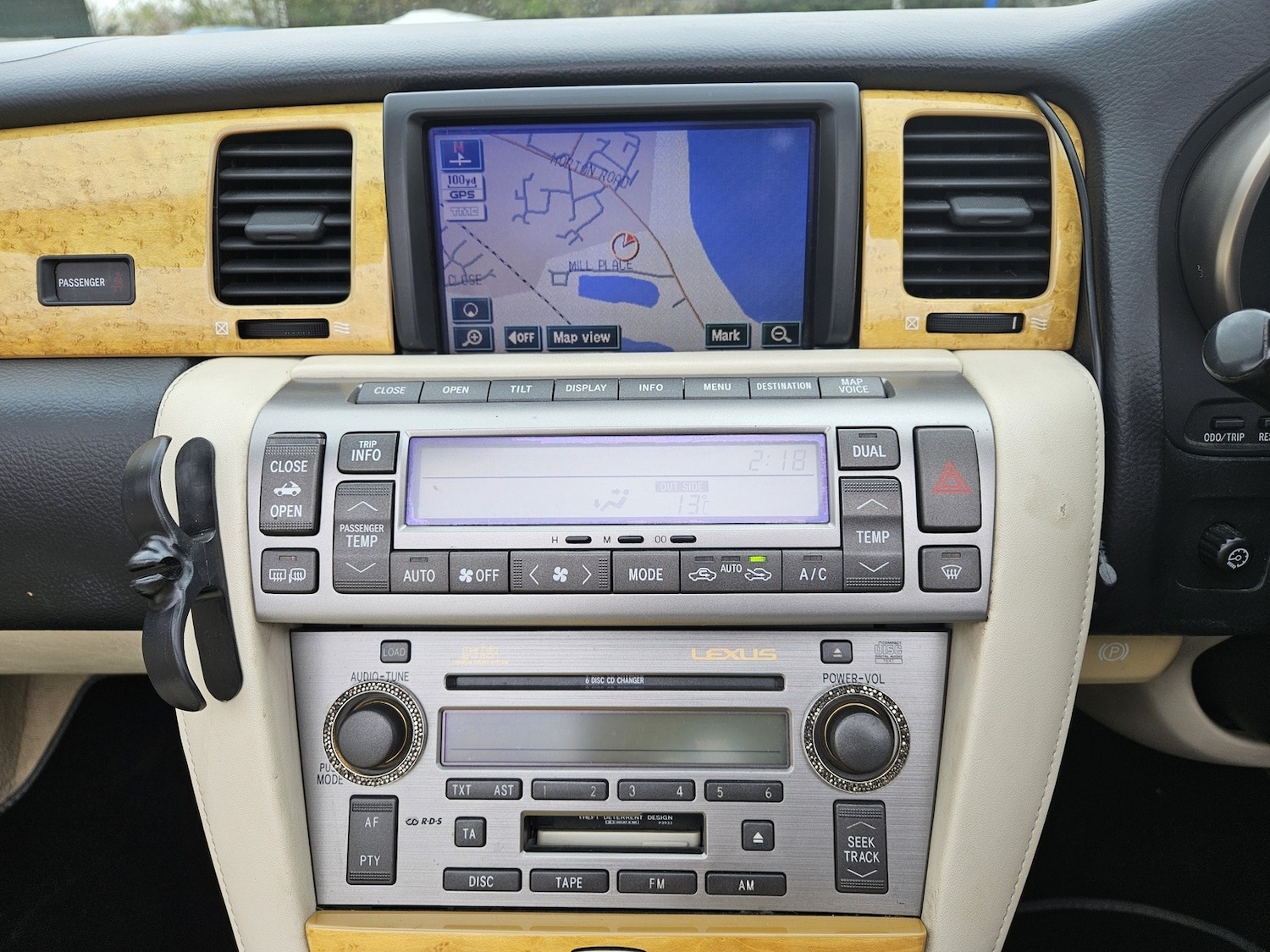 Used Lexus SC 2004 for sale - 78000655: Photo 16