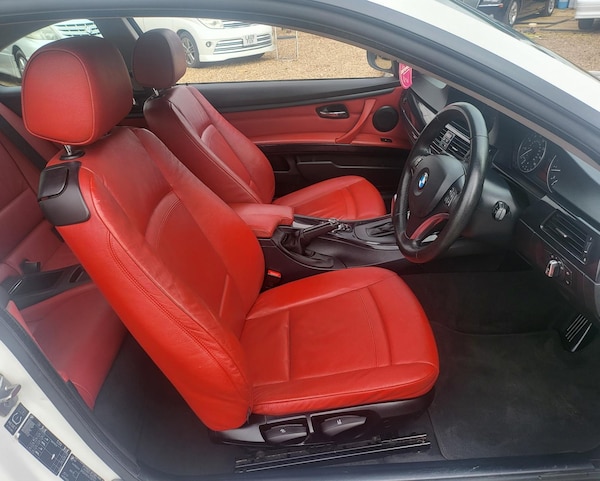 Used BMW 3 Series 2010 for sale - 67088539: Photo 10
