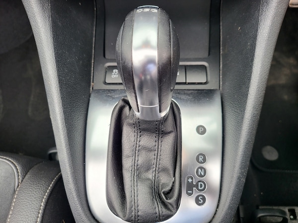 Used Volkswagen Golf 2012 for sale - 75618755: Photo 20