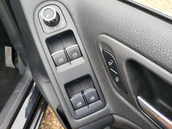 Used Volkswagen Golf 2012 for sale - 75618755: Photo 23