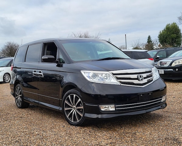 Used Honda Elysion 2013 for sale - 69644608: Photo 1