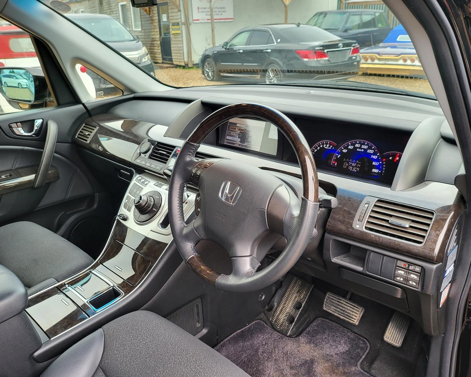 Vehicle 21