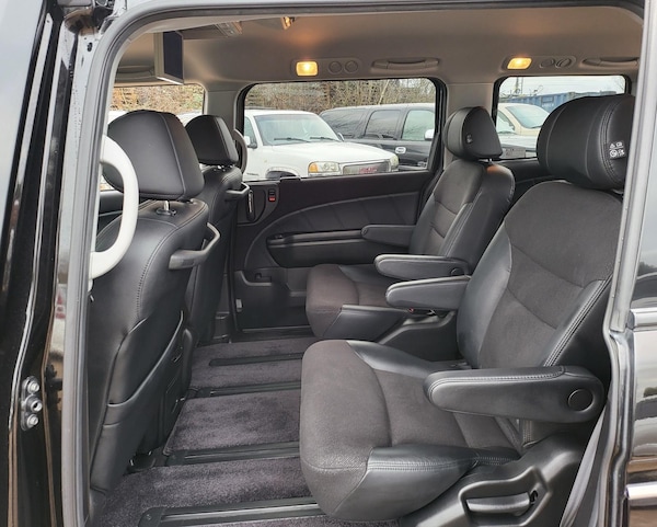 Used Honda Elysion 2013 for sale - 69644608: Photo 24