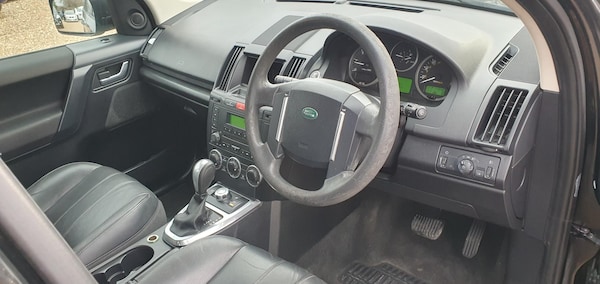 Used Land Rover Freelander 2011 for sale - 65579268: Photo 19