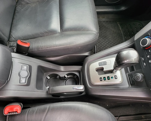 Used Chevrolet Captiva 2010 for sale - 67891875: Photo 39