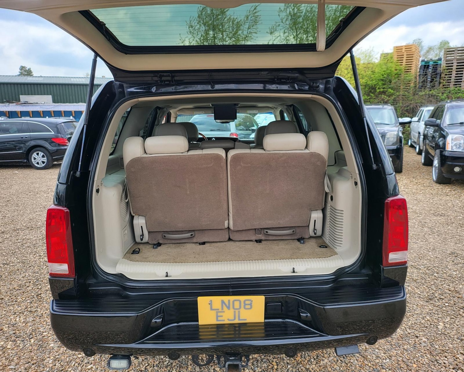 Vehicle 25