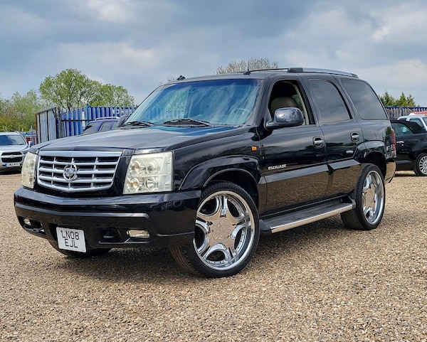 Used Cadillac Escalade 2022 for sale - 66913327: Photo 3