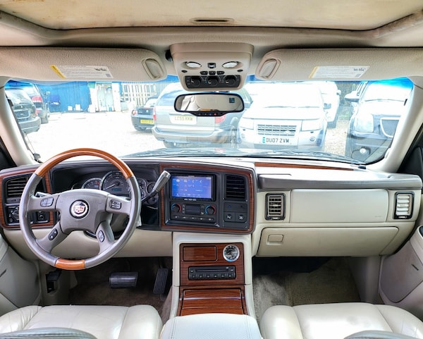 Used Cadillac Escalade 2022 for sale - 66913327: Photo 9