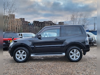 Used Mitsubishi Pajero 2010 for sale - 79055113: Photo
