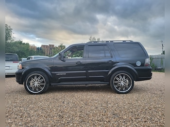 Used Lincoln Navigator undefined for sale - 78981229: Photo