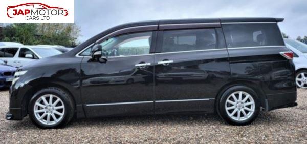 Used Nissan Elgrand 2010 for sale - 60537558: Photo 4