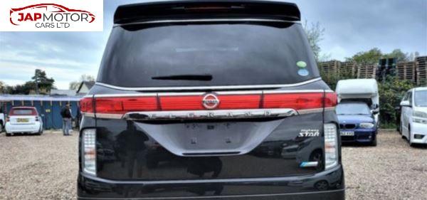 Used Nissan Elgrand 2010 for sale - 60537558: Photo 6