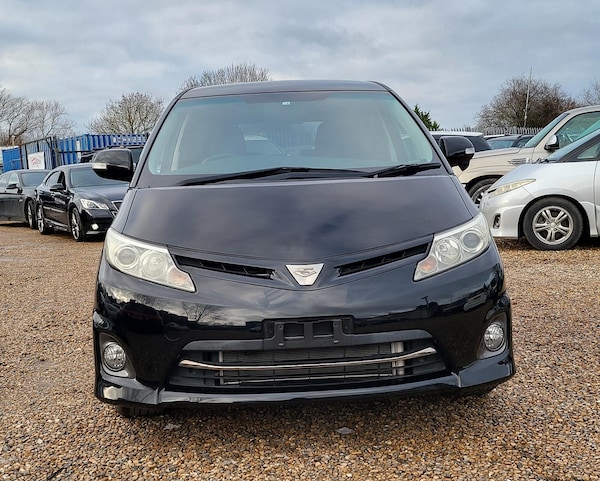 Used Toyota Estima 2012 for sale - 69644009: Photo 2