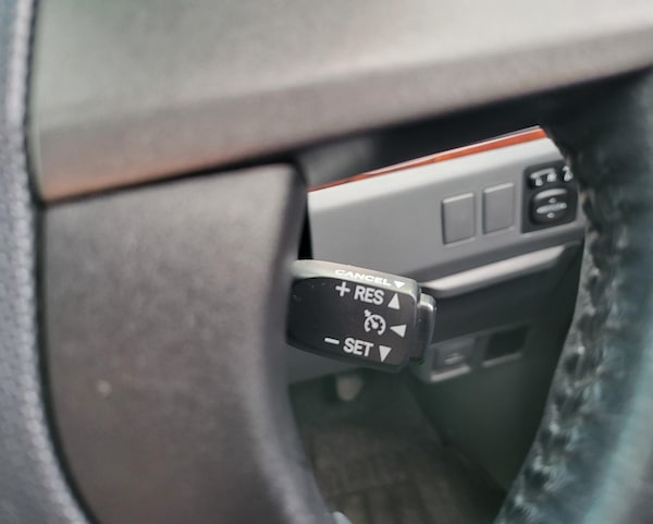 Used Toyota Estima 2012 for sale - 69644009: Photo 32
