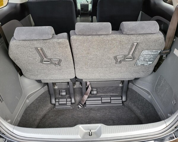 Used Toyota Estima 2012 for sale - 69644009: Photo 38