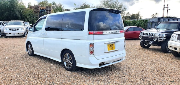 Used Nissan Elgrand 2009 for sale - 64660390: Photo 5