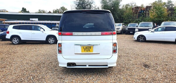 Used Nissan Elgrand 2009 for sale - 64660390: Photo 6