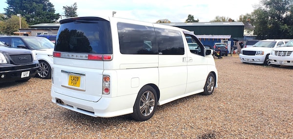 Used Nissan Elgrand 2009 for sale - 64660390: Photo 7