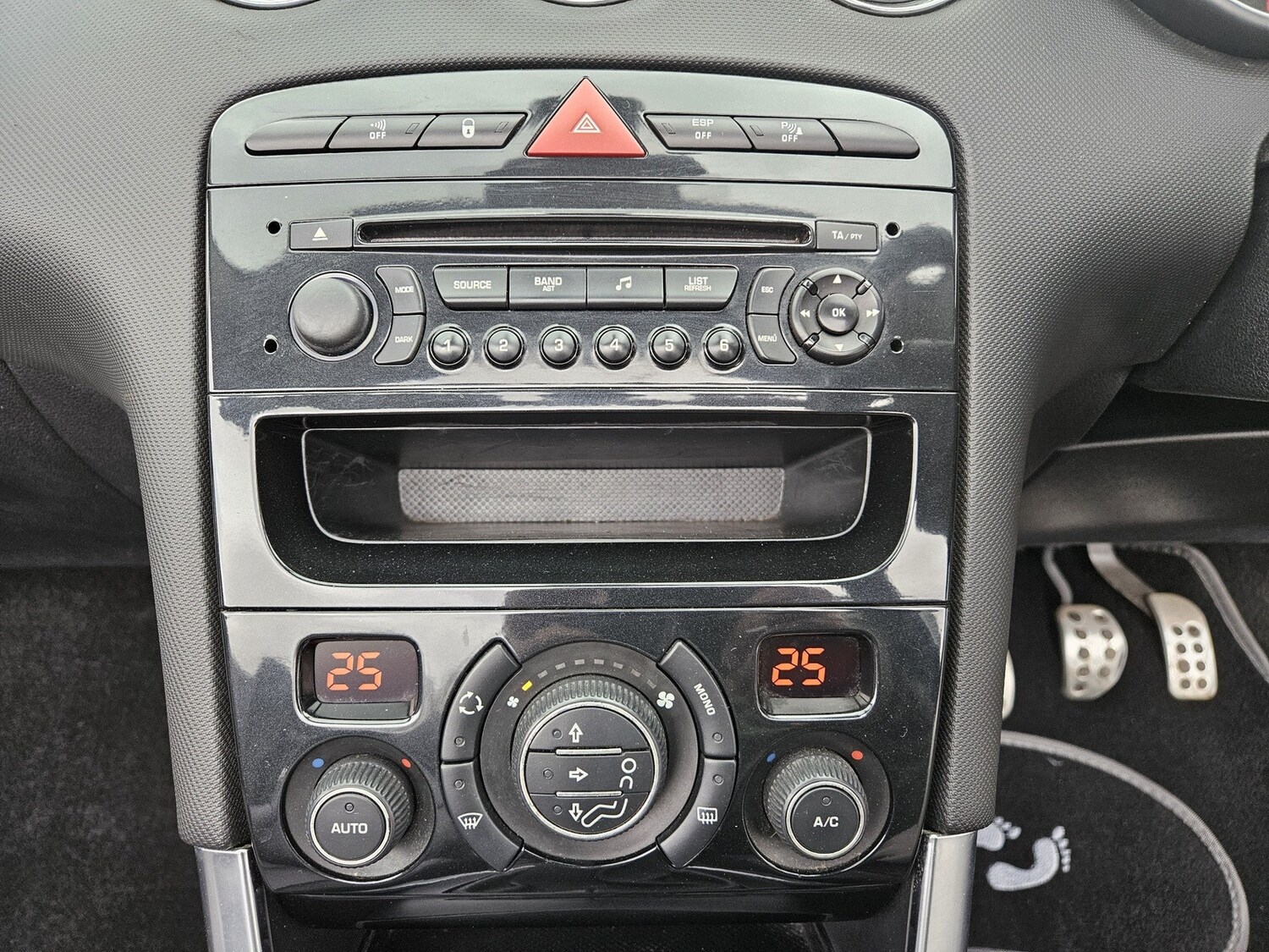 Used Peugeot 308 2011 for sale - 78001075: Photo 21