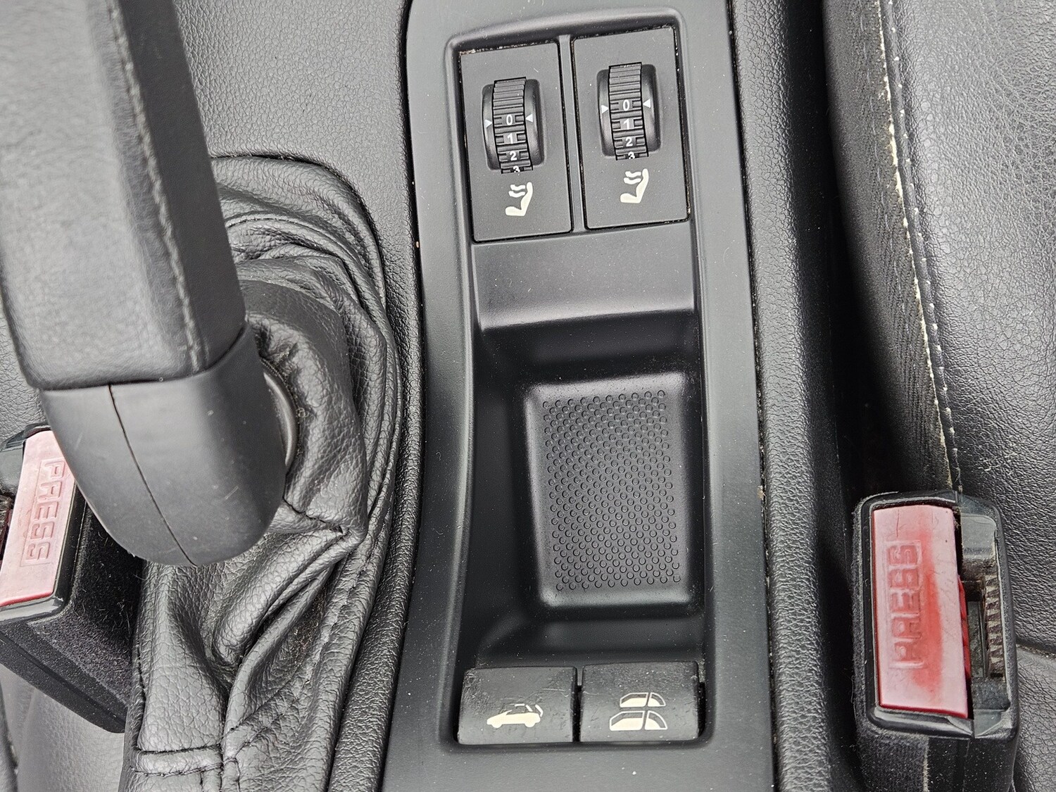 Used Peugeot 308 2011 for sale - 78001075: Photo 23