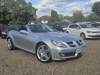 Used Mercedes-Benz SLK 2010 for sale - 79552070: Photo