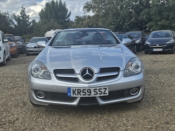 Used Mercedes-Benz SLK 2010 for sale - 79552070: Photo