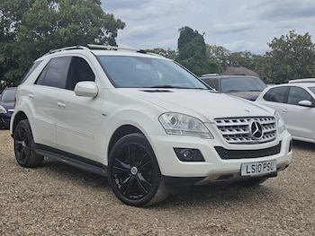 Used Mercedes-Benz M Class 2010 for sale - 79559862: Photo