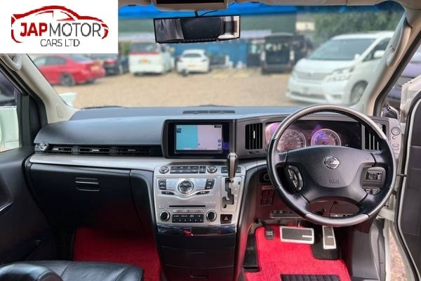 Used Nissan Elgrand for sale - 63464808: Photo 18