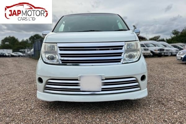Used Nissan Elgrand for sale - 63464808: Photo 2