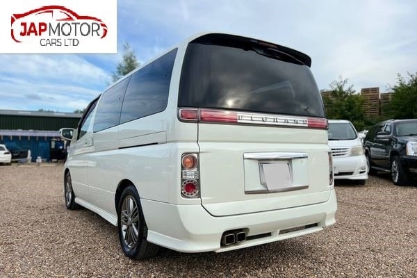Used Nissan Elgrand for sale - 63464808: Photo 5