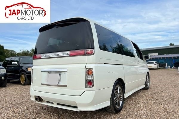 Used Nissan Elgrand for sale - 63464808: Photo 7