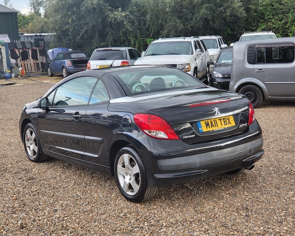 Used Peugeot 207 2011 for sale - 64276946: Photo 24