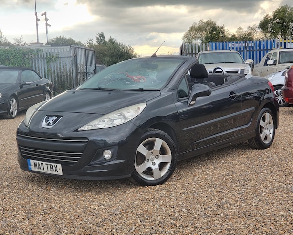 Used Peugeot 207 2011 for sale - 64276946: Photo 3