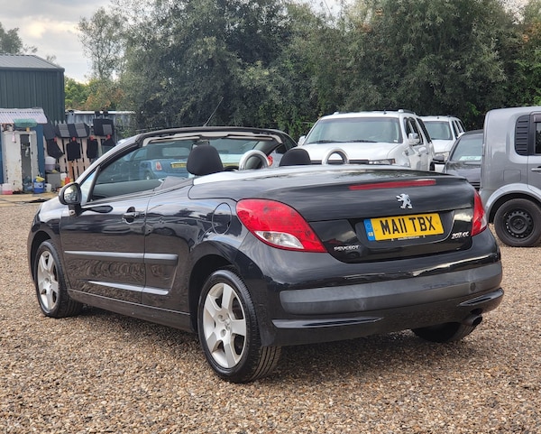 Used Peugeot 207 2011 for sale - 64276946: Photo 5