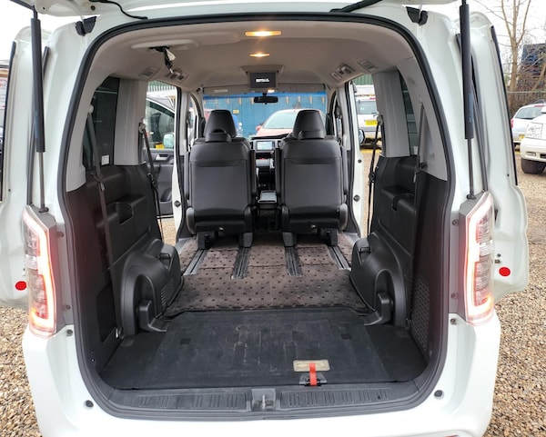 Used Honda Stepwagon 2012 for sale - 69692871: Photo 13